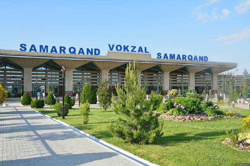 Railway Facilities in Uzbekistan to Switch to State Language