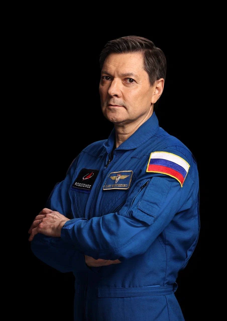 Russian Hero, Commander to Lead "Soyuz MS-31" Mission

Oleg Kononenko, the Commander of the cosmonaut squad, is set to lead the crew of the "Soyuz MS-31" spacecraft on his sixth flight to the ISS, bringing his total flight time to nearly 1,111 days.

Joining Kononenko will be Alexander Grebenkin, also a member of the cosmonaut squad, who will serve as a flight engineer of the manned transport spacecraft "Soyuz" and a flight engineer of the ISS on this mission.

The mission, part of Expedition ISS-77, will see the spacecraft transporting the cosmonauts into orbit for their space mission.