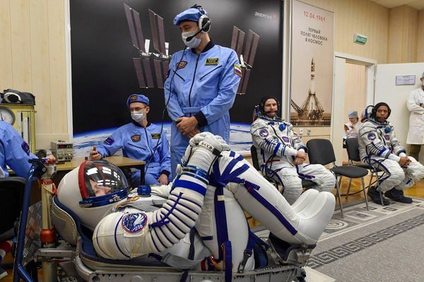 Main and Backup Crews of ISS-74 Begin Training at Baikonur Cosmodrome