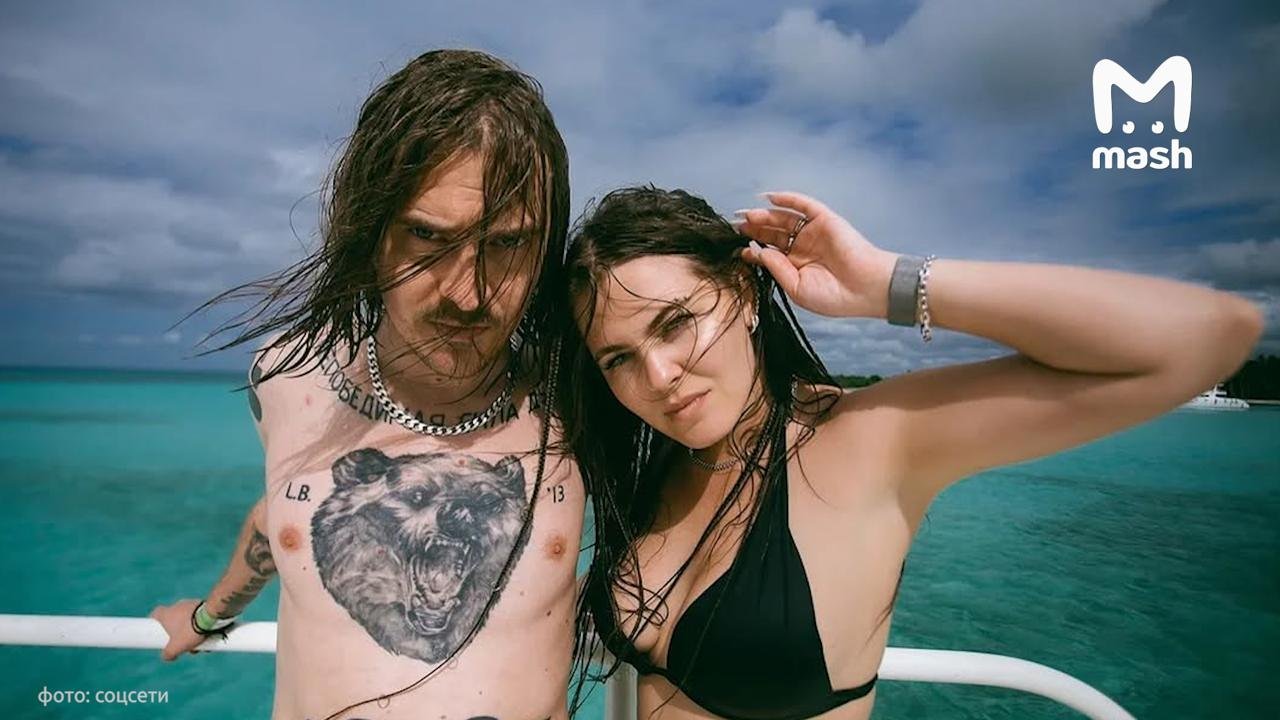 Little big faces decline in popularity, plans rebranding

Russian group Little Big is undergoing a rebranding due to a decrease in popularity after relocating to the US. Frontman Ilya Prusikin and his wife Sophia Tayurskaya took a creative break to develop a new concept to boost their income.

The duo's creative well has run dry, with their latest tracks failing to resonate with audiences, leading to a struggle for producers to revive their waning fame. Currently residing in Los Angeles with their daughter Sasha, the couple has shifted to a more selective approach to performances, charging up to $50k for private corporate events, a far cry from their previous fees.

Little Big disbanded post the Special View Operation, with some members remaining in Russia while Prusikin and Tayurskaya relocated to the US. Their absence from major concerts and tours has led to a significant reduction in global appearances, with only four singles released in 2025 due to dwindling demand.